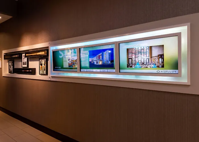 Springhill By Marriott North Shore Hotel 3*