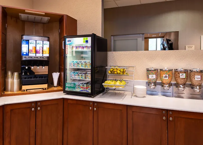 Hotel Springhill By Marriott North Shore 3*