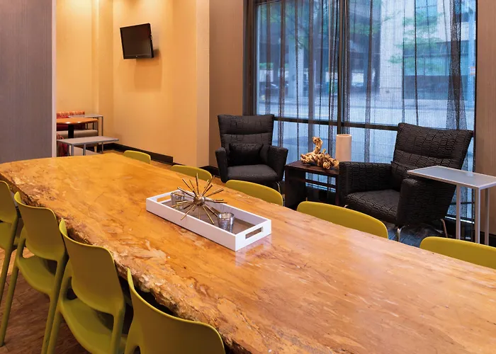 Hotel Springhill By Marriott North Shore 3*