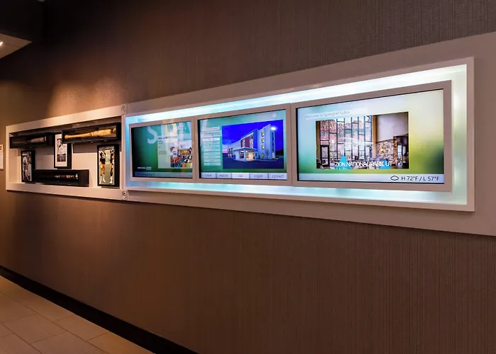 Hotel Springhill By Marriott North Shore