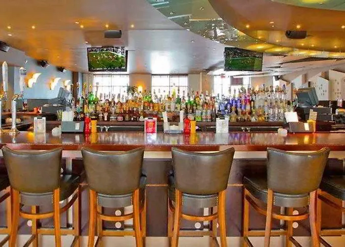 Hotel Springhill By Marriott North Shore 3*