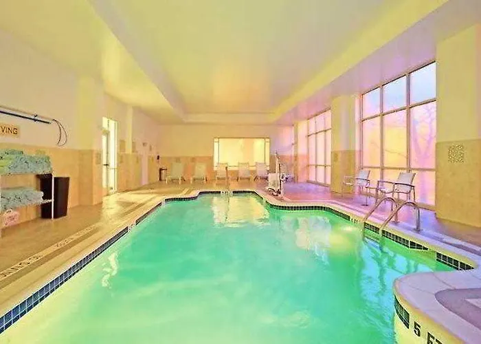 Springhill By Marriott North Shore 3*